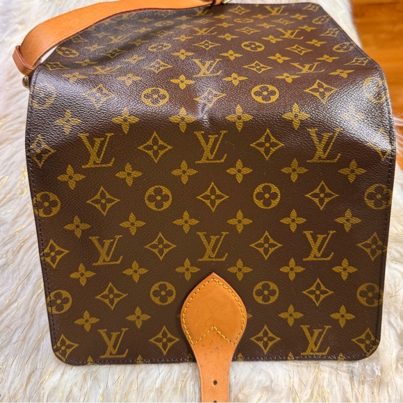 Louis Vuitton GM Cartouchiere sling Crossbag bag only - Picture 12 of 16